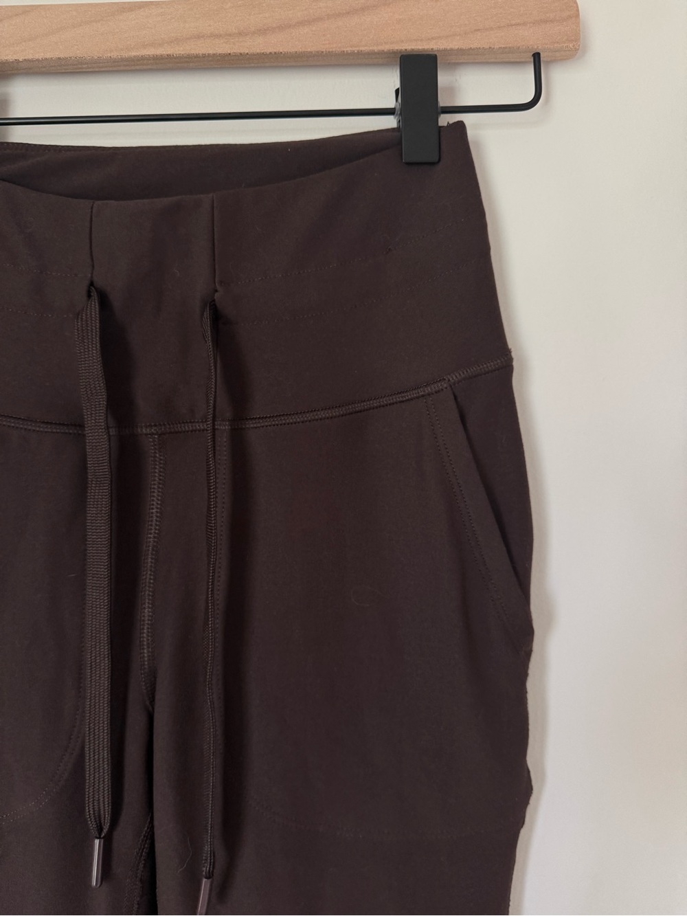 Mondetta Women's Brown Drawstring Shorts